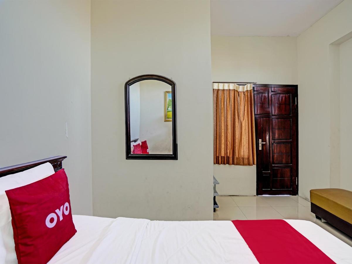 Hotel Oyo 91587 Griya Buah De5 Syariah à Sidoarjo Extérieur photo