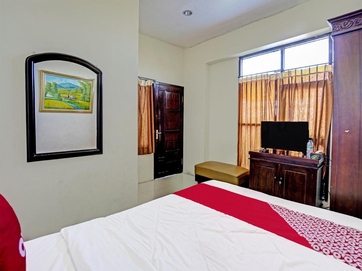 Hotel Oyo 91587 Griya Buah De5 Syariah à Sidoarjo Extérieur photo