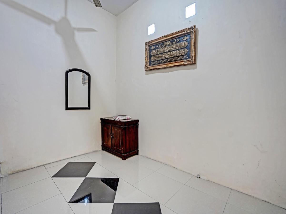 Hotel Oyo 91587 Griya Buah De5 Syariah à Sidoarjo Extérieur photo